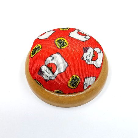 Red pin cushion with manekineko patterns