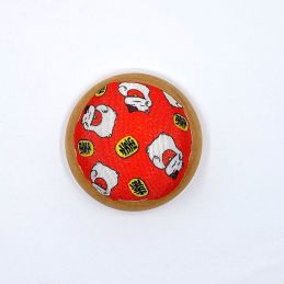 Red pin cushion with manekineko patterns