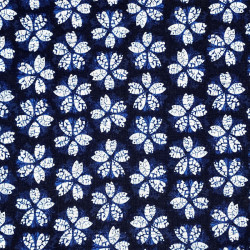 Tissu japonais bleu nuit fleurs de cerisier esprit shibori