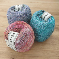 Tensan yarn - Akabira (N°11) - 68% silk and 32% wool