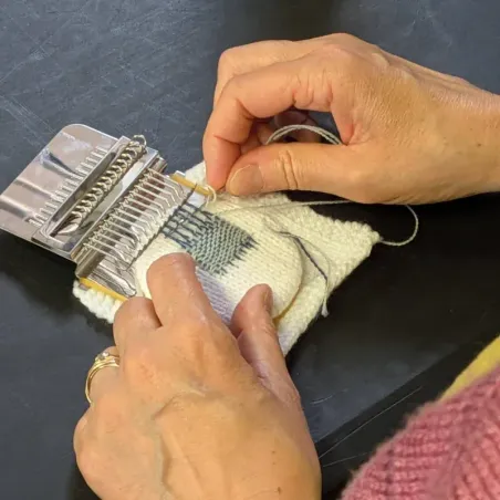 Knitting Repair Workshop in Sierentz – Repair your holey sweaters | Couleurs Japon
