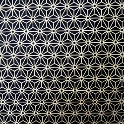 Chute de 20cm x 100cm de tissu noir motif petit asanoha